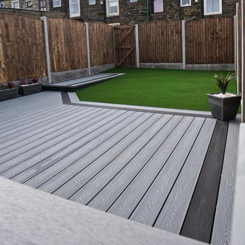 premium composite deck installation in seatttle
